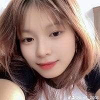 Mai_bb webcam model