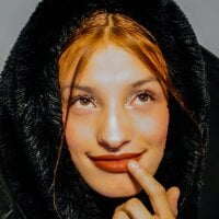 Emma-Wilson webcam model