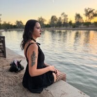 theDollySexy webcam