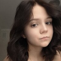 MillieBobby_JR webcam model