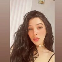 Nina_Lovato_ офлайн чат стая