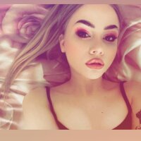 lollycatmaoww's Offline Chat Room