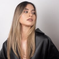 KiaraCarter webcam model