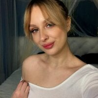 KiraRuiz Adlı Modelin Avatarı