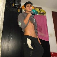 Alejo24_cm webcam