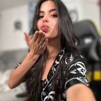 melani_bear webcam model