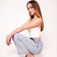 HazelMorris' Avatar Pic