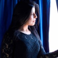 RosseScarlet23's Offline Chat Room