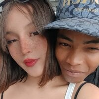 Cristal_and_luke webcam