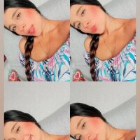 MiaRachel's Offline Chat Room