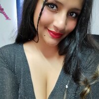 nina_xxx_'s Offline Chat Room