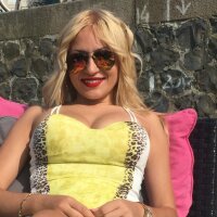 onehotblonde's Avatar Pic