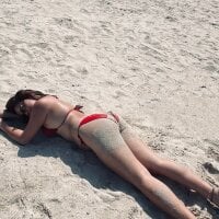 yoursexyladyLory19 webcam model