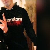 Aranox098 model avatar