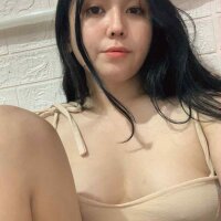 Xxim_ur_loverxX webcam