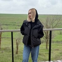 BestBlondy model avatar