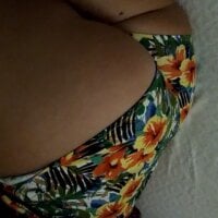 SWEETLUNA077 webcam