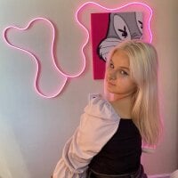 KateRemixLive Webcam
