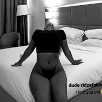 roseliana871 Offline Chatraum