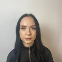 EmiIyMoore's Offline Chat Room