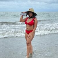 Melissa_Jonexx's Offline Chat Room