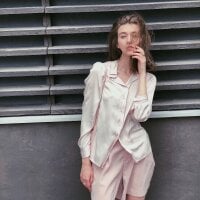 Lola-Bell's Offline Chat Room