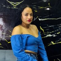 CamilaaSlut webcam model