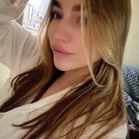 Mi_mill model avatar