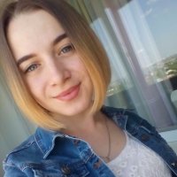 AdrianaWhite's Offline Chat Room