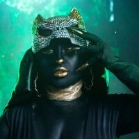 bella-green webcam model