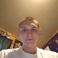 brendonred Adlı Modelin Çevrimdışı Sohbet Odası