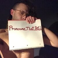 Pronouns_That_Bitch's Offline Chat Room