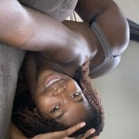 destiny_peach_'s Offline Chat Room