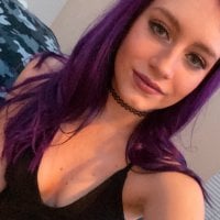 nicolette_steele's Offline Chat Room