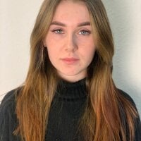 AlishaDalton's Offline Chat Room