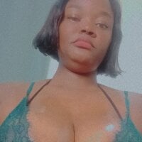 AssQueenXX35Live Webcam
