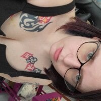 Ariea_Sapphira Adlı Modelin Çevrimdışı Sohbet Odası