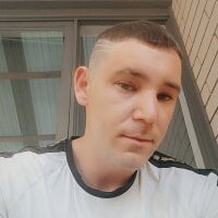 Thickdick1995's Offline Chat Room