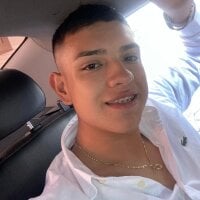 Christian_Henao's Offline Chat Room