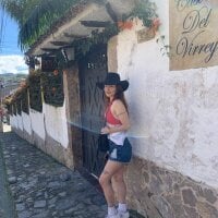 sara_ch1_'s Profile Pic