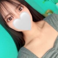 ERI_oOのSTRIPCHATライブがエロすぎ！💦 M字ポーズでマンコを大胆披露し、電マで絶頂連発の激ヤバ配信！😈