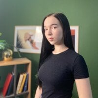 MonaPersi's Offline Chat Room