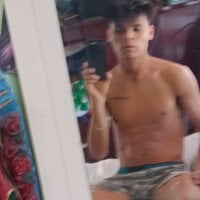 M16u3LA webcam model