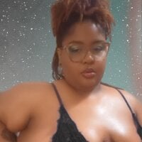 kweenxkarma model avatar