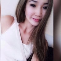 AiAiluu's Offline Chat Room