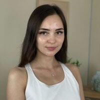 LilytMiller offline chatrum