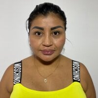 mariana_latin_ Adlı Modelin Çevrimdışı Sohbet Odası