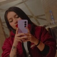 _carla1256 webcam model