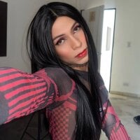 Dominique_Rae webcam model