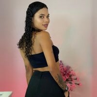 GysellHanson model avatar